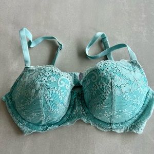 Victoria’s Secret Dream Angels Lightly Lined Lace Bra 34C blue silver demi sexy